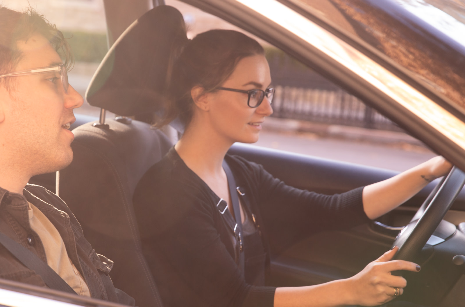 Kinh nghiệm lái xe ô tô an toàn: Giữ tập trung